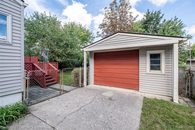 33618 Donnelly Street, Garden City, MI 48135