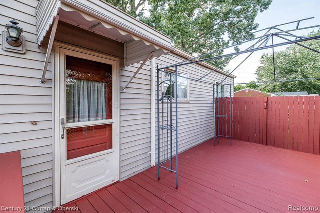 33618 Donnelly Street, Garden City, MI 48135