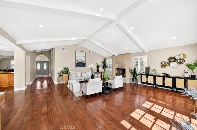 5188 Fox Hills, Buena Park, CA 90621