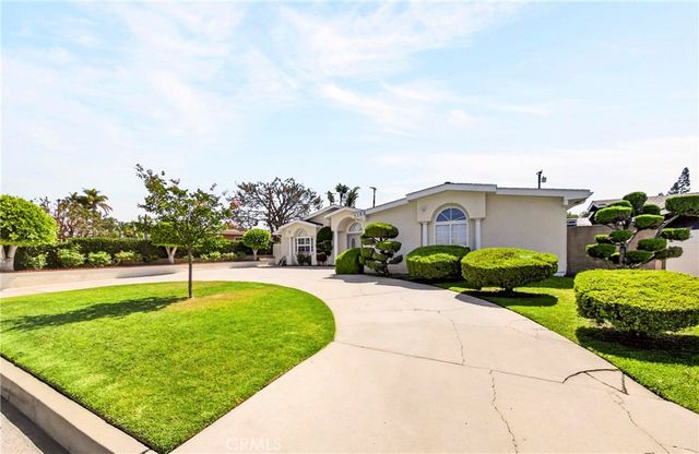 5188 Fox Hills, Buena Park, CA 90621