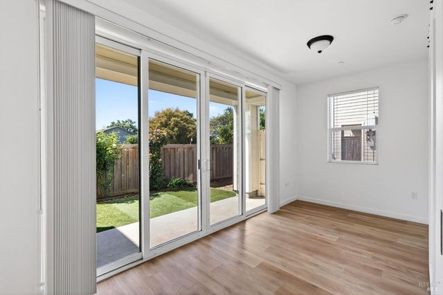 2017 Elson Way, Santa Rosa, CA 95403