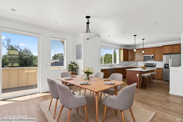 2017 Elson Way, Santa Rosa, CA 95403