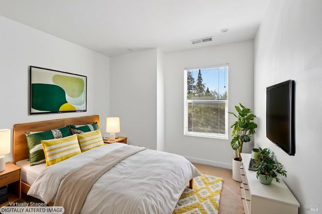 2017 Elson Way, Santa Rosa, CA 95403