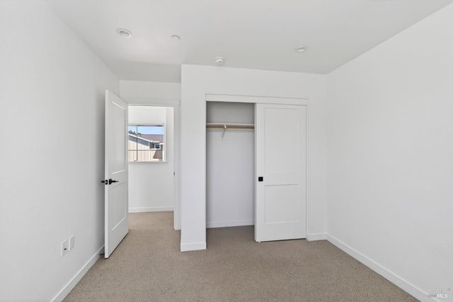 2017 Elson Way, Santa Rosa, CA 95403