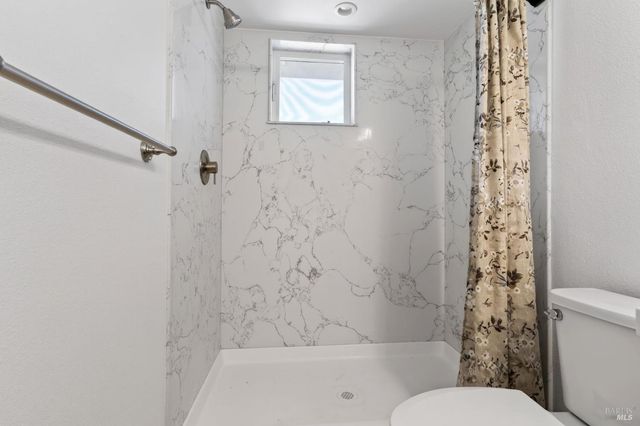 2017 Elson Way, Santa Rosa, CA 95403