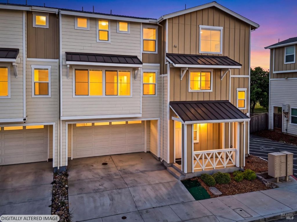 2017 Elson Way, Santa Rosa, CA 95403