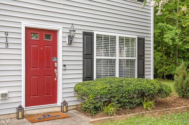 913 Woodgreen Drive, Durham, NC 27704