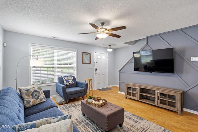 913 Woodgreen Drive, Durham, NC 27704