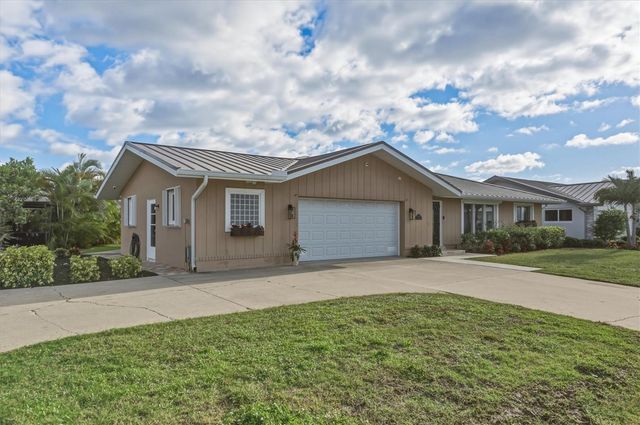 1415 COLUMBIAN DRIVE, Punta Gorda, FL 33950