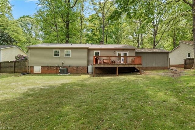 7166 Mantlewood Lane, Kernersville, NC 27284