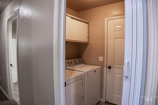 1155 Caswell Ave W, Twin Falls, ID 83301
