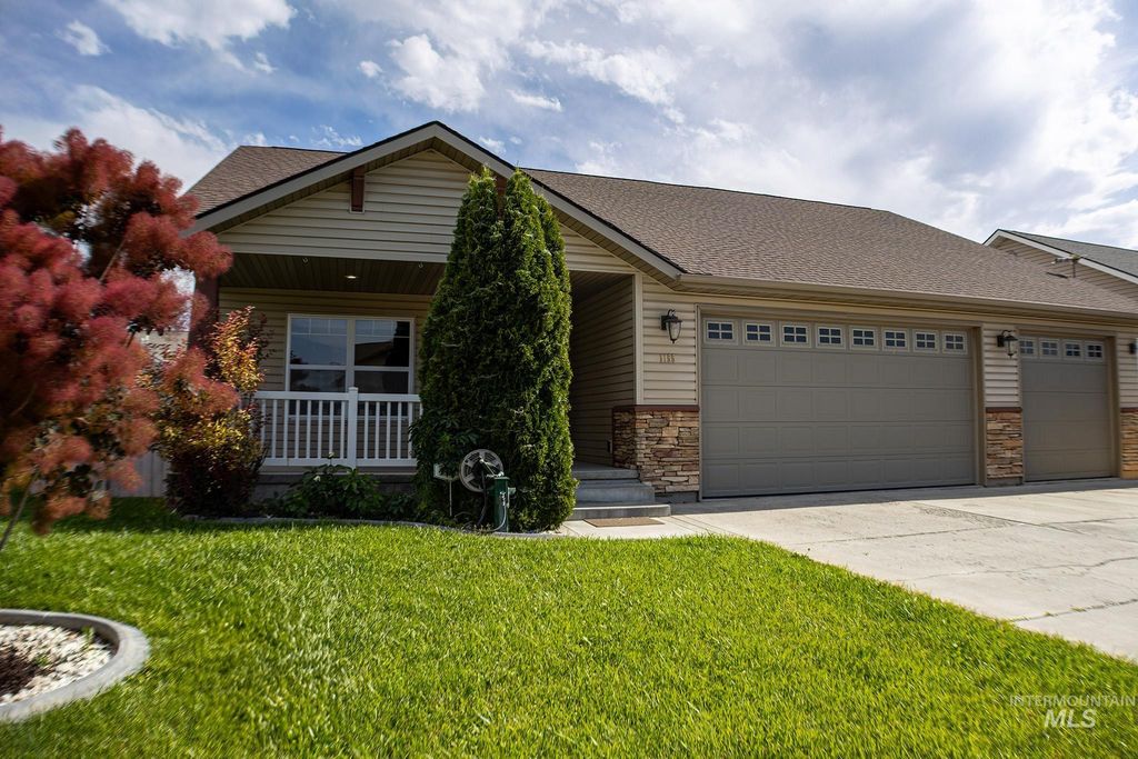 1155 Caswell Ave W, Twin Falls, ID 83301
