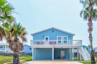 641 Dolphin Circ, Port Aransas, TX 78373