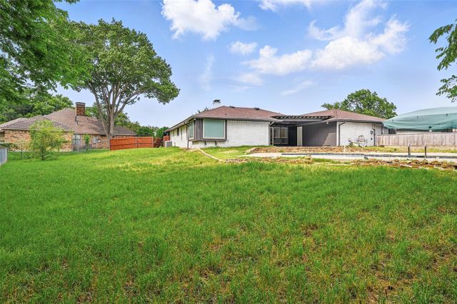 1425 Cassandra Circle, Desoto, TX 75115