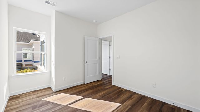 116 Arlington Dr, Chickamauga, GA 30707