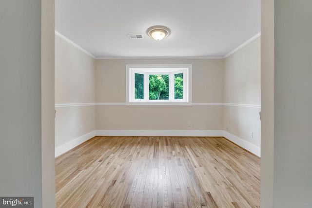 10911 CHANDLER RD, Potomac, MD 20854