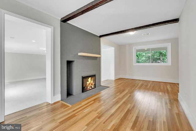 10911 CHANDLER RD, Potomac, MD 20854