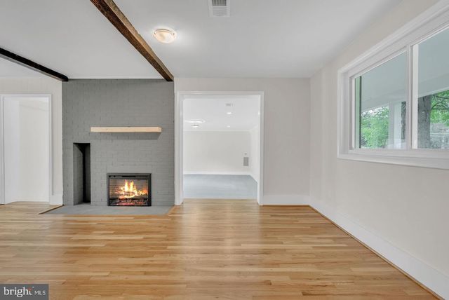 10911 CHANDLER RD, Potomac, MD 20854