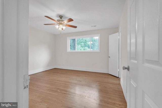 10911 CHANDLER RD, Potomac, MD 20854