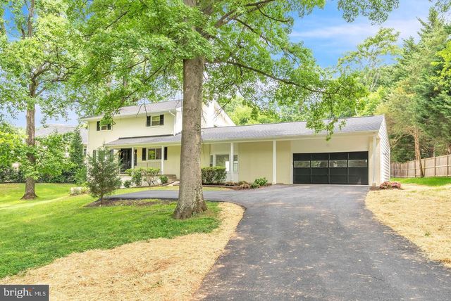 10911 CHANDLER RD, Potomac, MD 20854