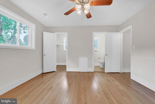 10911 CHANDLER RD, Potomac, MD 20854
