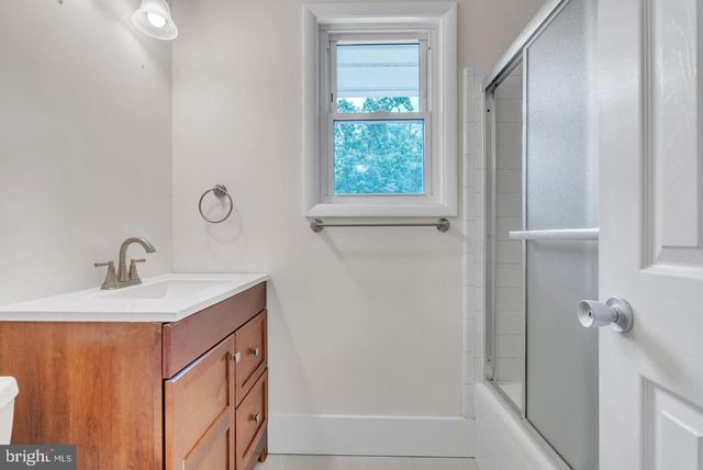 10911 CHANDLER RD, Potomac, MD 20854