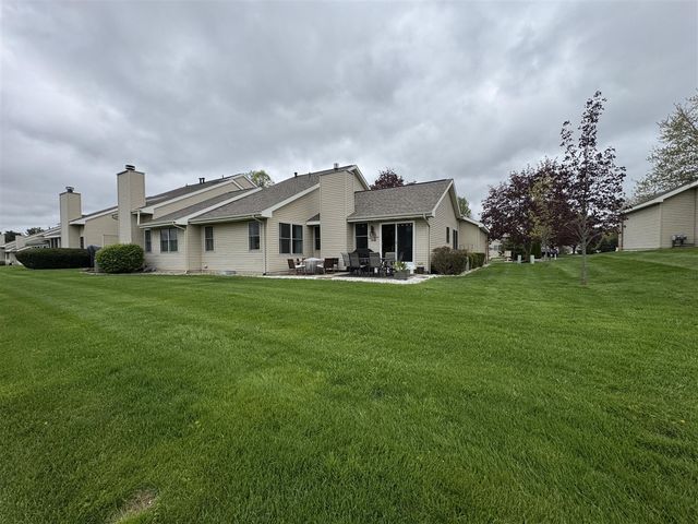 3602 Woodbridge Lane, Portage, MI 49024