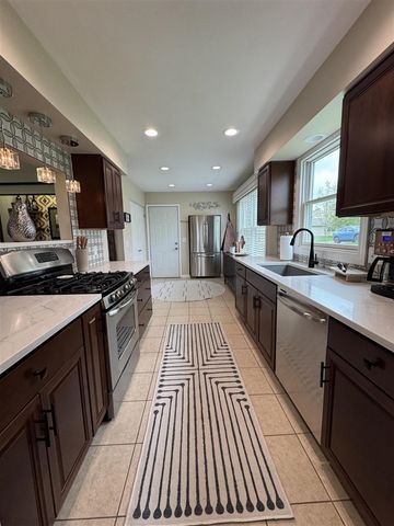 3602 Woodbridge Lane, Portage, MI 49024