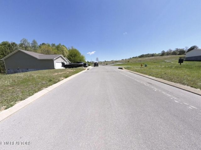 4 Brookstone Heights Lane, Dayton, TN 37321