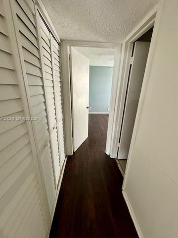 2029 NW 46th Ave E202, Lauderhill, FL 33313