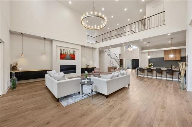 680 Carriage Drive, Sandy Springs, GA 30328