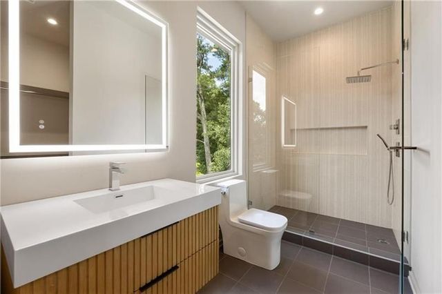 680 Carriage Drive, Sandy Springs, GA 30328