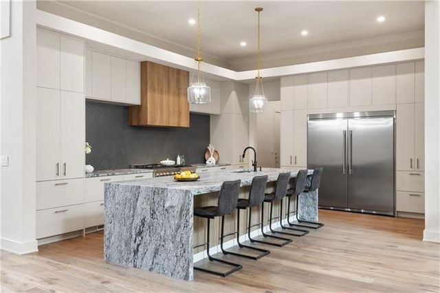 680 Carriage Drive, Sandy Springs, GA 30328