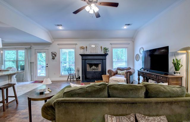 385 Reuben Drive, Alexander, AR 72002