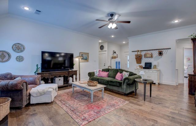 385 Reuben Drive, Alexander, AR 72002