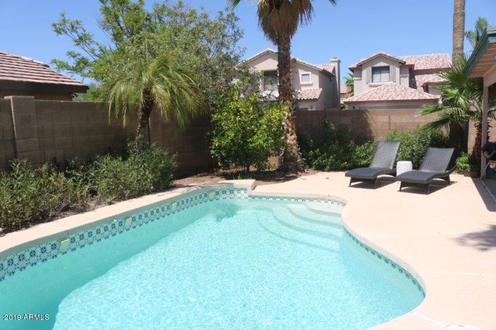 17044 N 43rd Place, Phoenix, AZ 85032