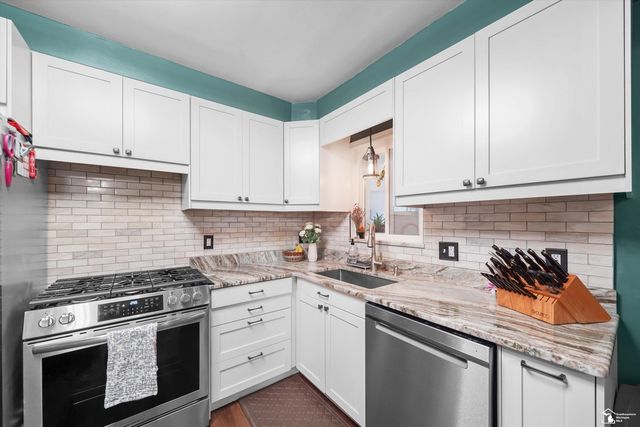 3264 Maple Drive, Melvindale, MI 48122