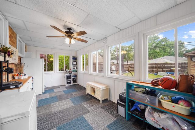 3264 Maple Drive, Melvindale, MI 48122