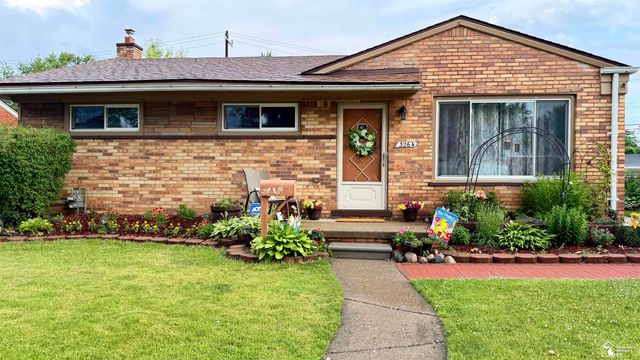3264 Maple Drive, Melvindale, MI 48122