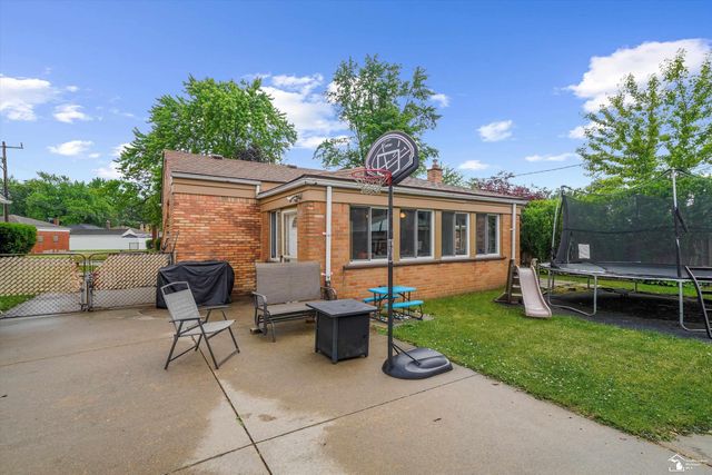 3264 Maple Drive, Melvindale, MI 48122