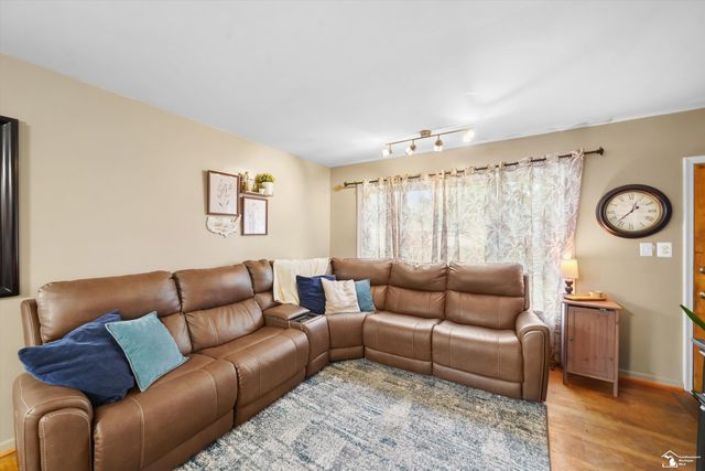3264 Maple Drive, Melvindale, MI 48122