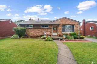 3264 Maple Drive, Melvindale, MI 48122