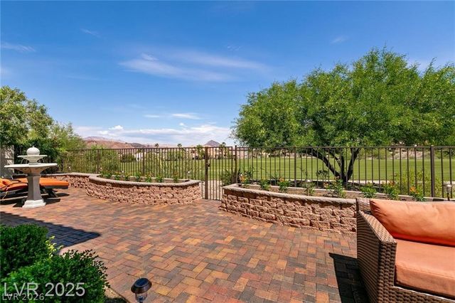 63 Via Di Mello, Henderson, NV 89011