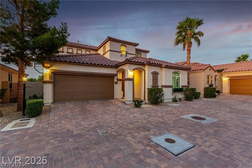 63 Via Di Mello, Henderson, NV 89011