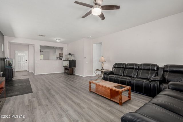 20902 E Frontier Road, Red Rock, AZ 85145