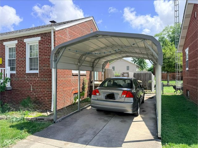 450 Kessler Boulevard, Seymour, IN 47274
