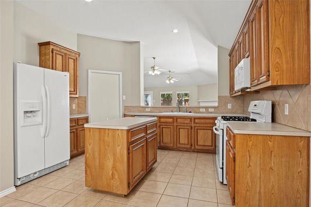 15355 Ochre Leaf Trail, Cypress, TX 77433