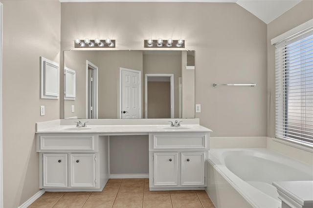 15355 Ochre Leaf Trail, Cypress, TX 77433