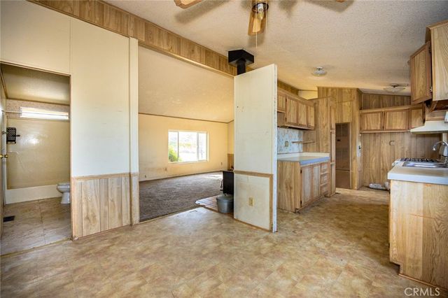 4232 Coyote Road, Phelan, CA 92371