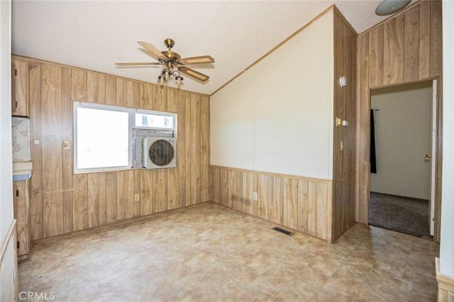 4232 Coyote Road, Phelan, CA 92371